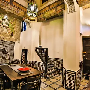 https://dar-chez-khadija.hotelfesmorocco.com